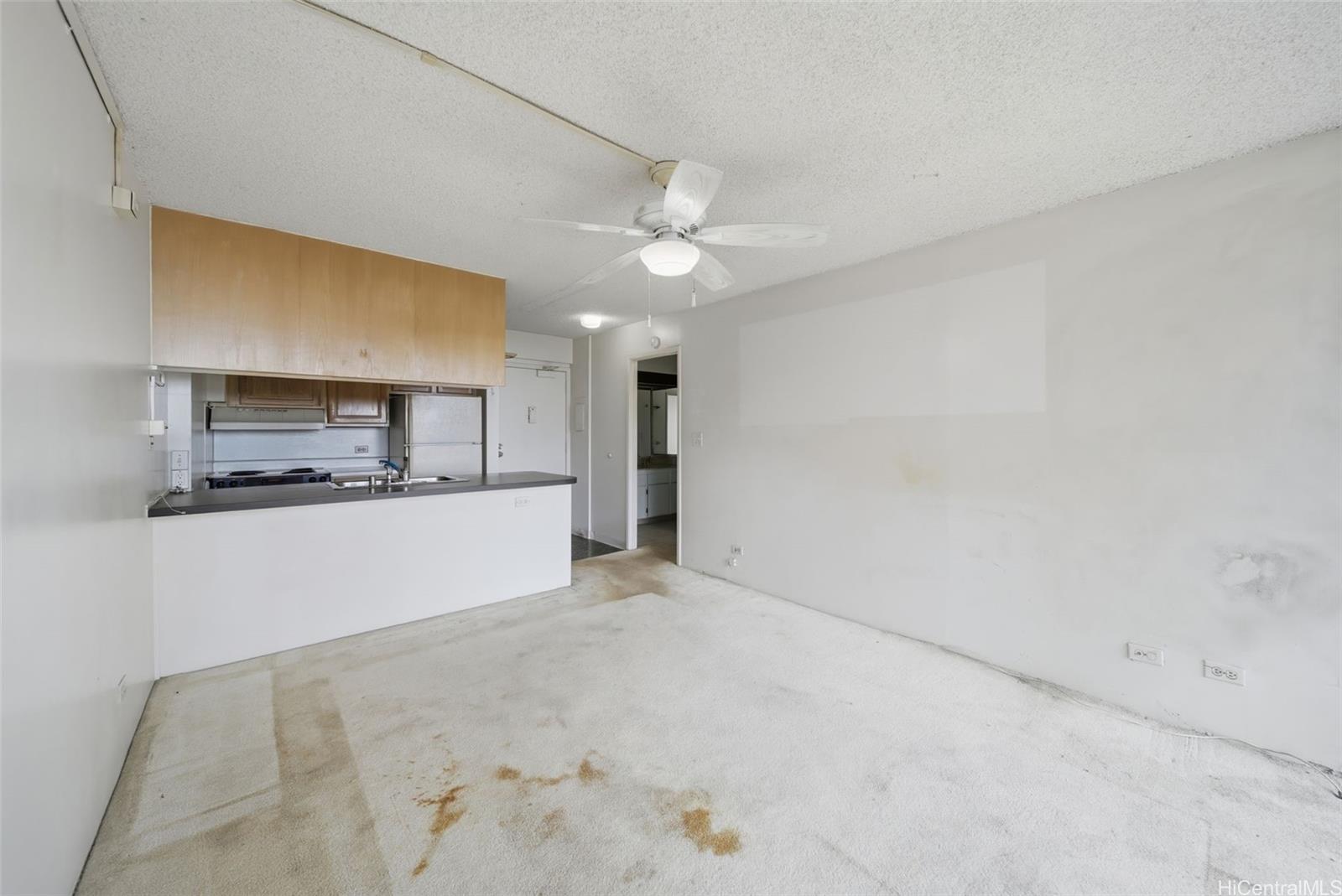 Highlander condo # 608, Aiea, Hawaii - photo 5 of 24