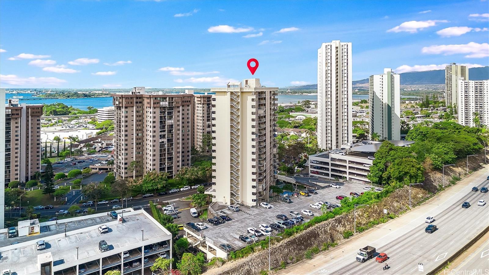 Highlander condo # 907, Aiea, Hawaii - photo 24 of 25