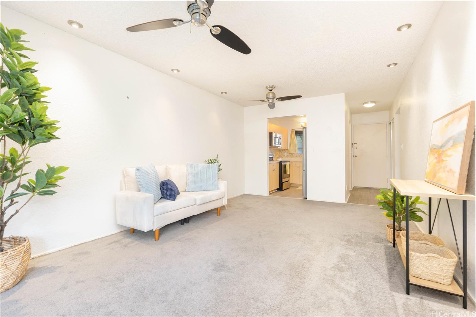 98-459 Hookanike St townhouse # 65, Pearl City, Hawaii - photo 4 of 21