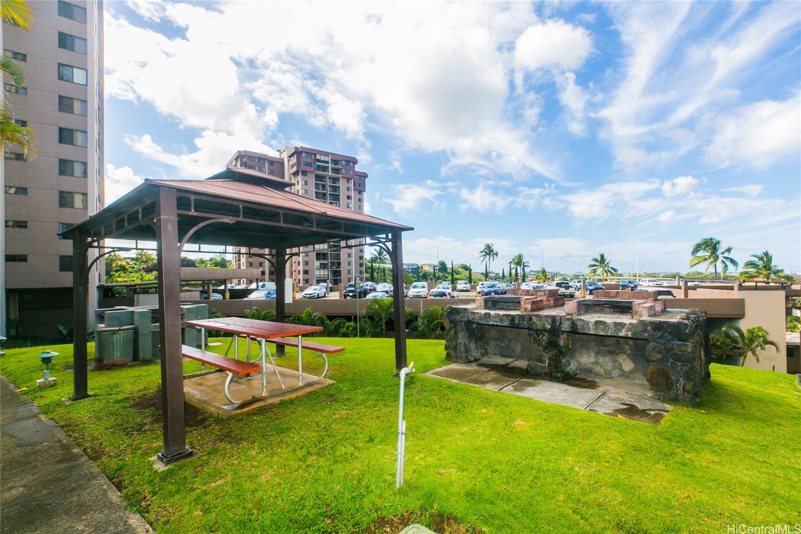 Park At Pearlridge condo # B1102, Aiea, Hawaii - photo 21 of 25