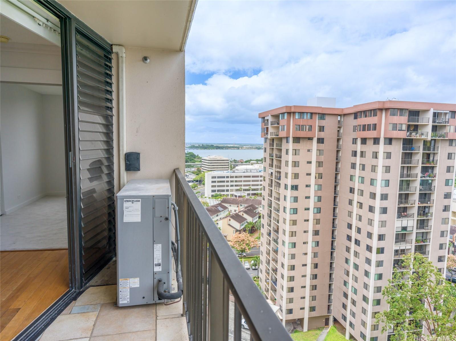 Park At Pearlridge condo # B-1503, Aiea, Hawaii - photo 17 of 25