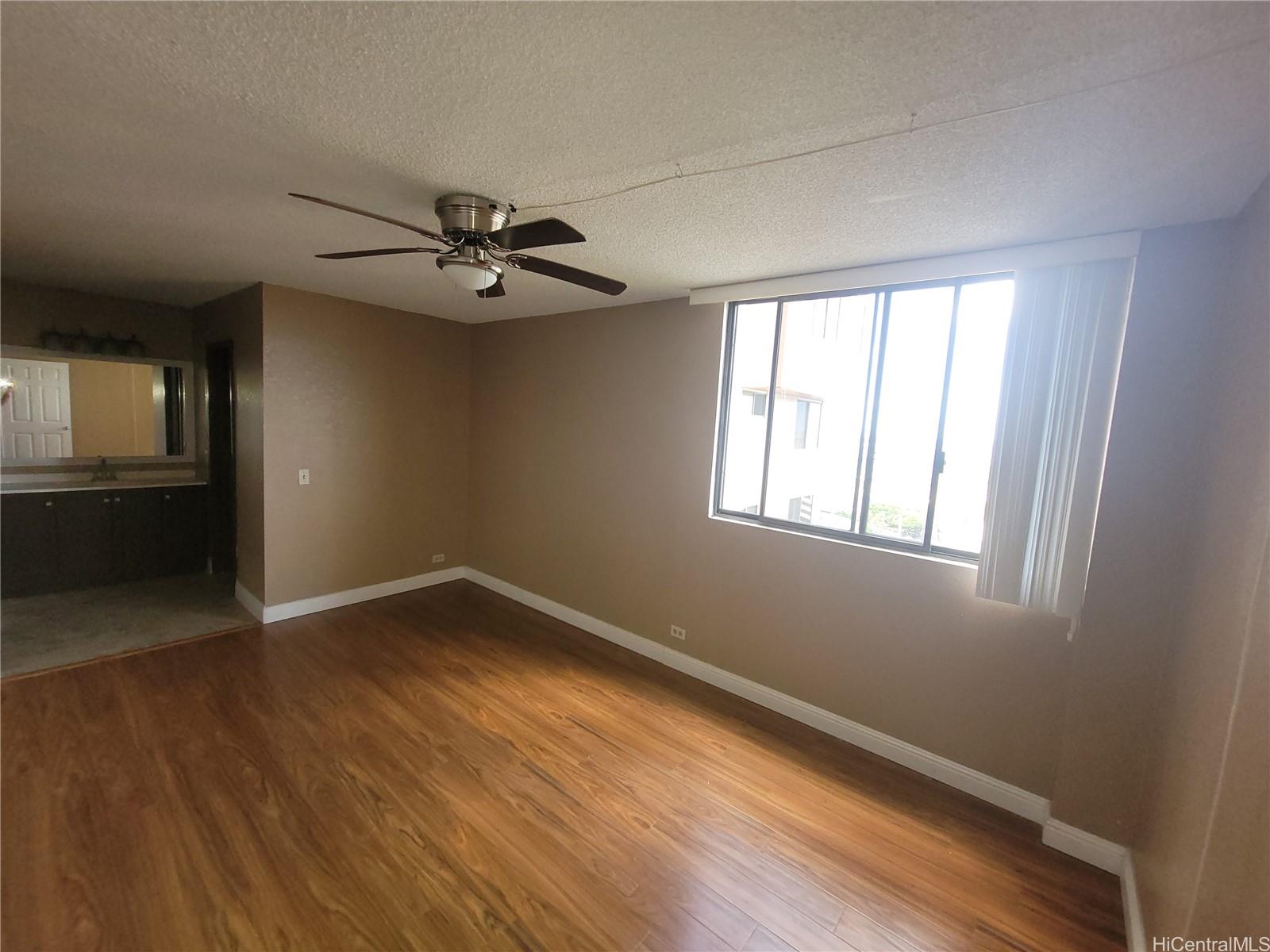 Park At Pearlridge condo # B1603, Aiea, Hawaii - photo 18 of 25