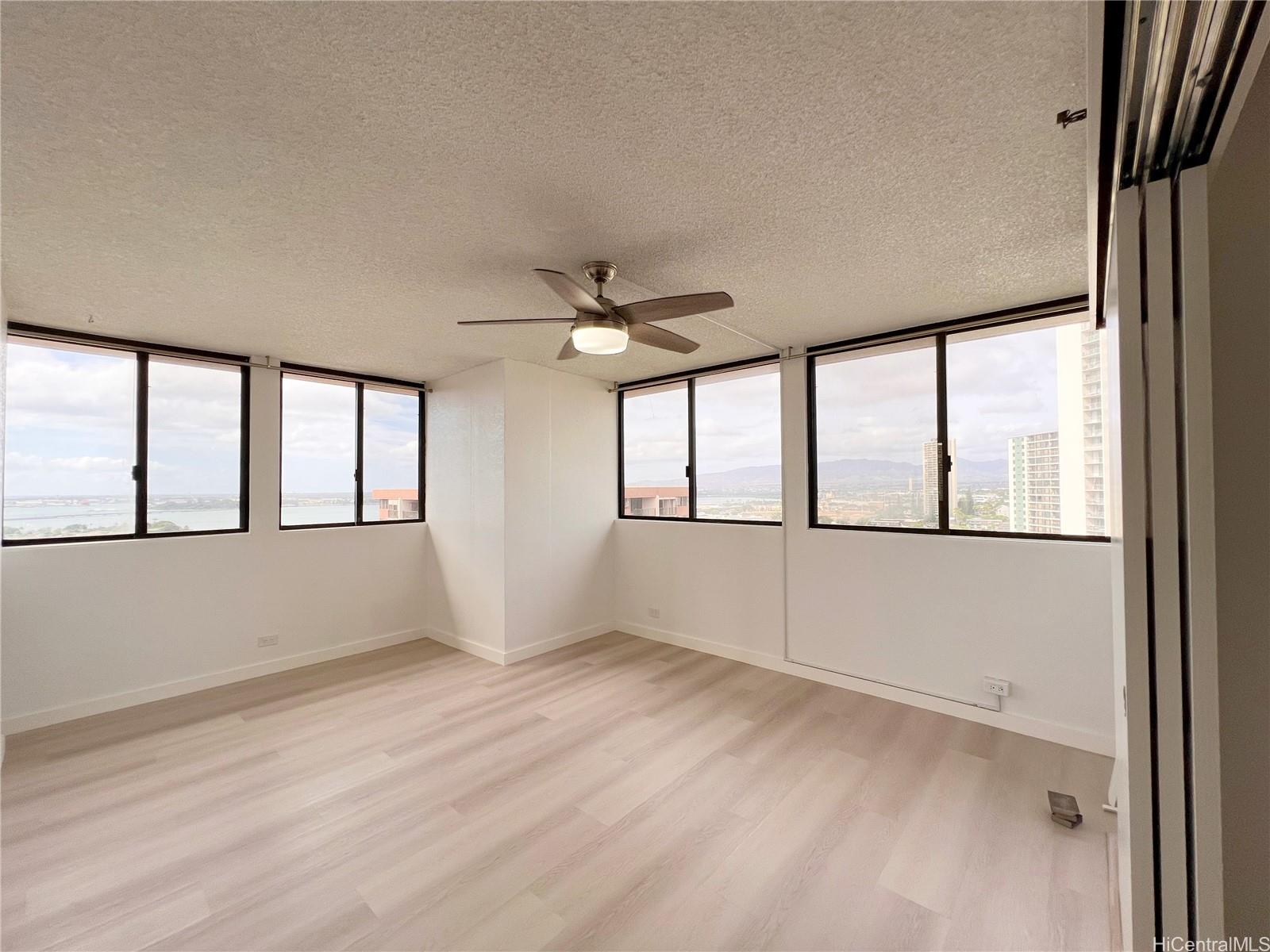 98-487 Koauka Loop Aiea - Rental - photo 14 of 24