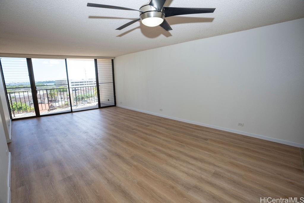 Park At Pearlridge condo # B501, Aiea, Hawaii - photo 2 of 25