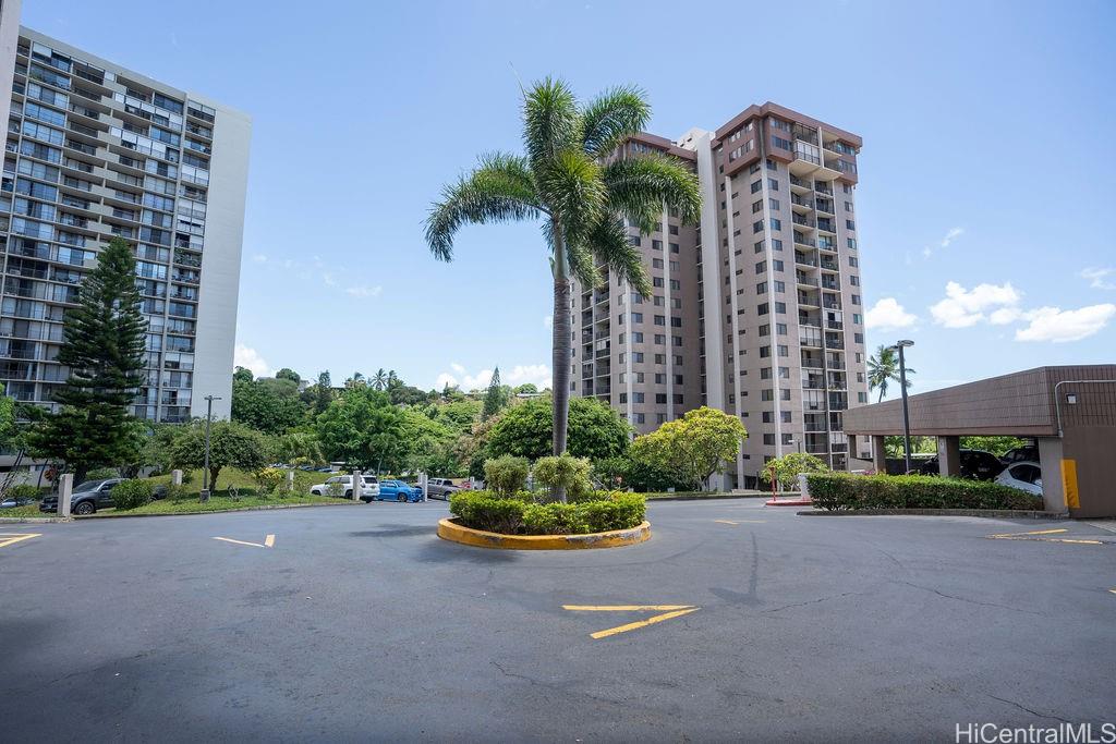 Park At Pearlridge condo # B501, Aiea, Hawaii - photo 17 of 25