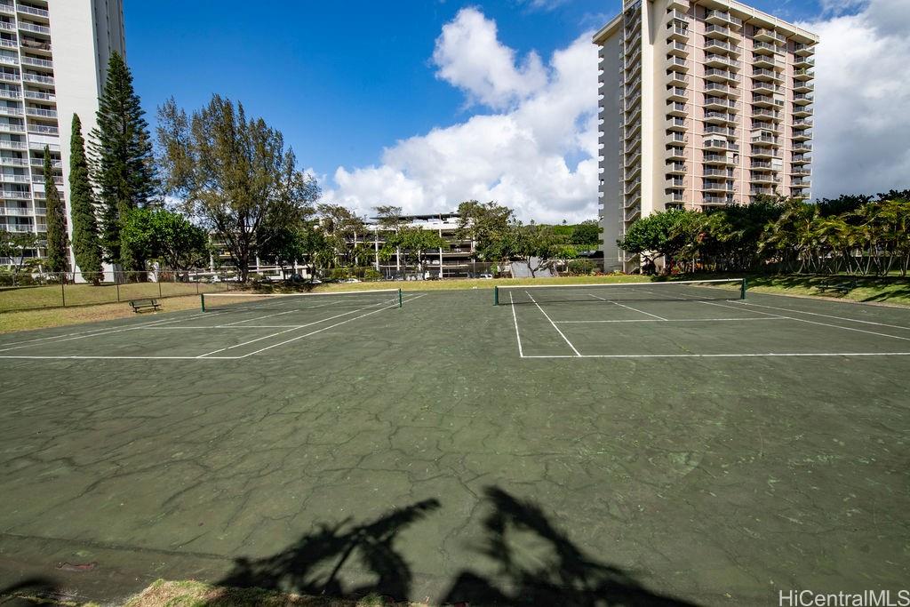 Park At Pearlridge condo # B501, Aiea, Hawaii - photo 20 of 25