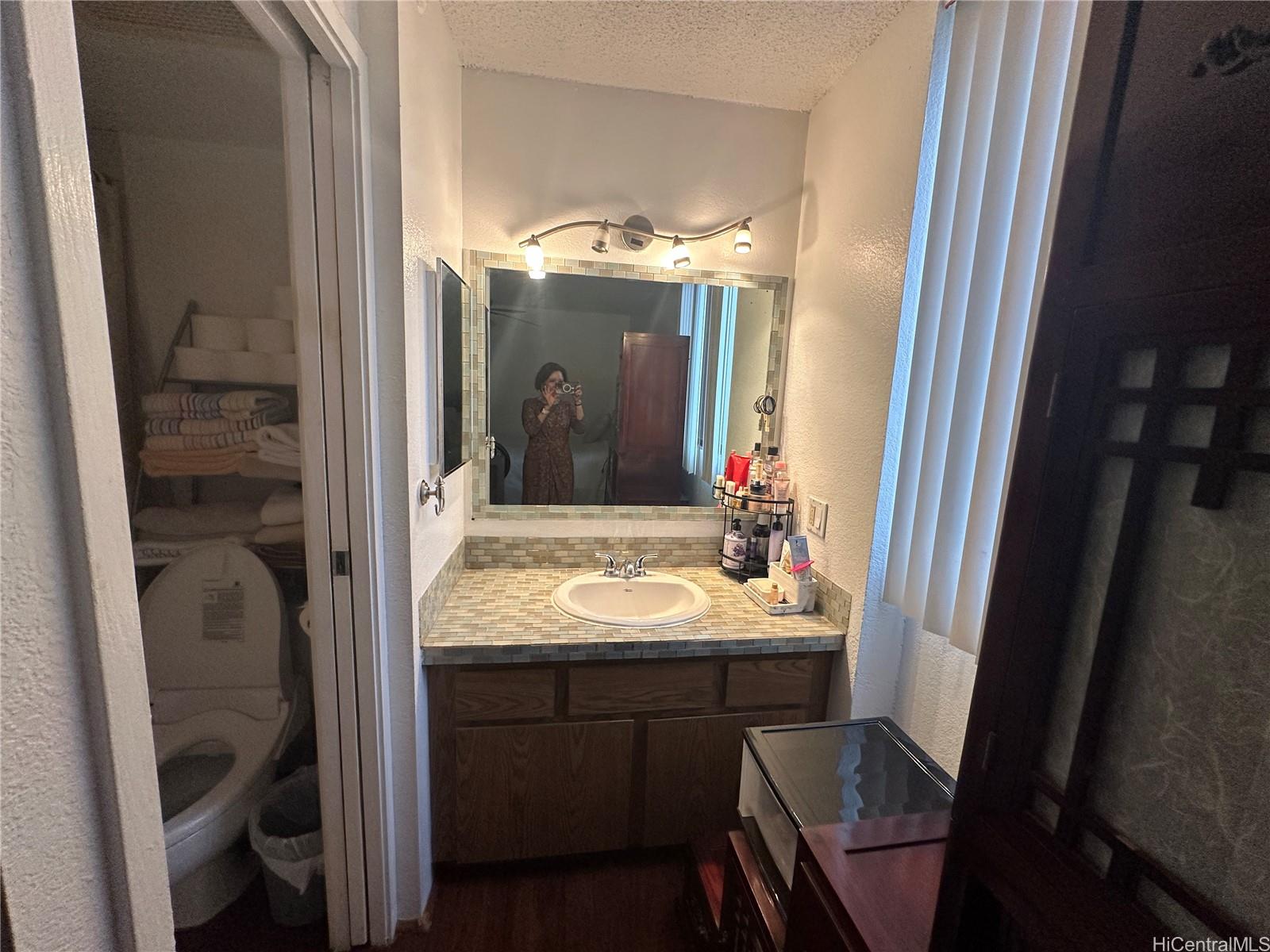 Park At Pearlridge condo # B906, Aiea, Hawaii - photo 7 of 12