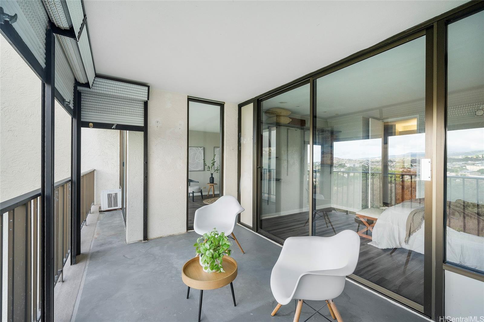 Pearl 1 condo # 16C, Aiea, Hawaii - photo 15 of 25