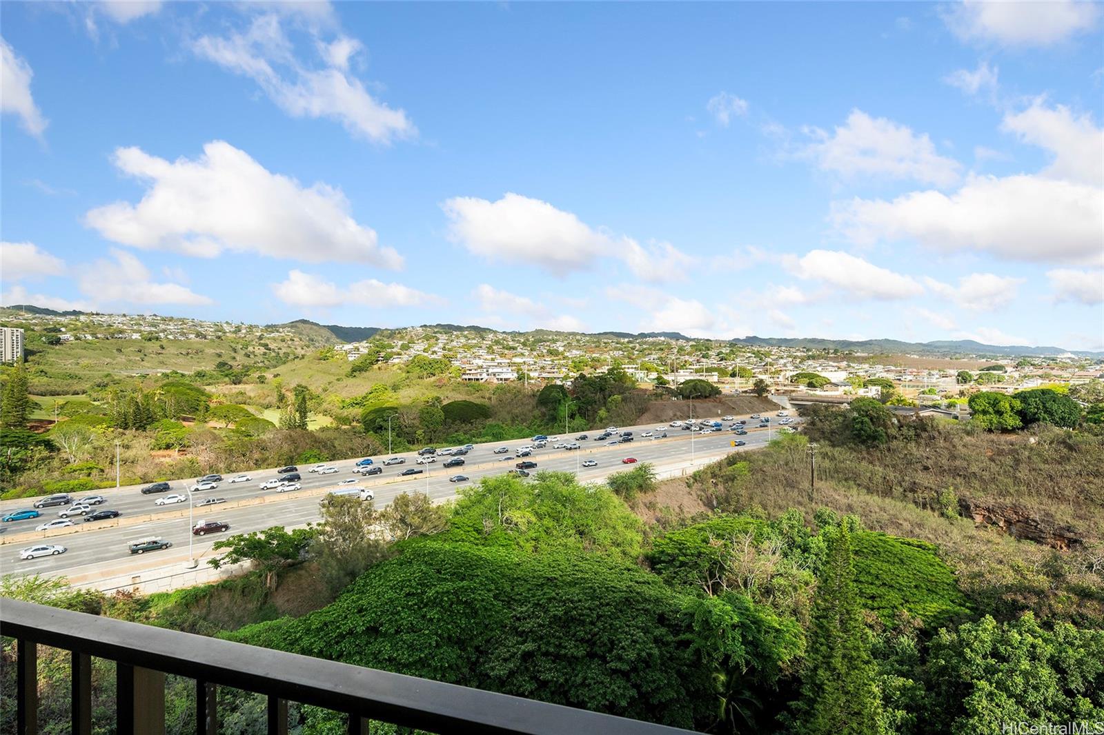 Pearl 1 condo # 16C, Aiea, Hawaii - photo 20 of 25