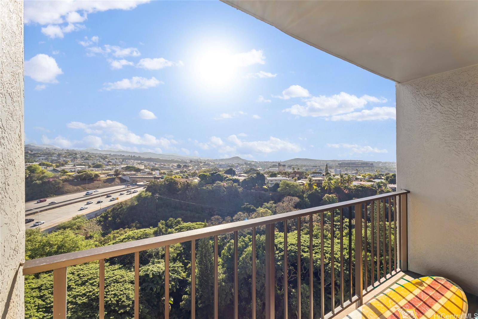 Pearl 1 condo # 17A, Aiea, Hawaii - photo 15 of 19