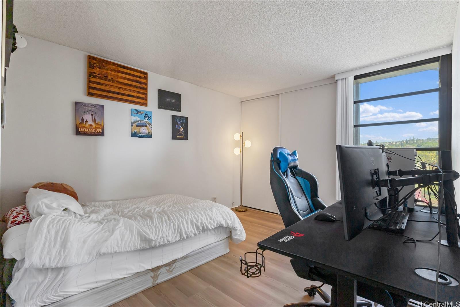 Pearl 1 condo # 17A, Aiea, Hawaii - photo 7 of 19