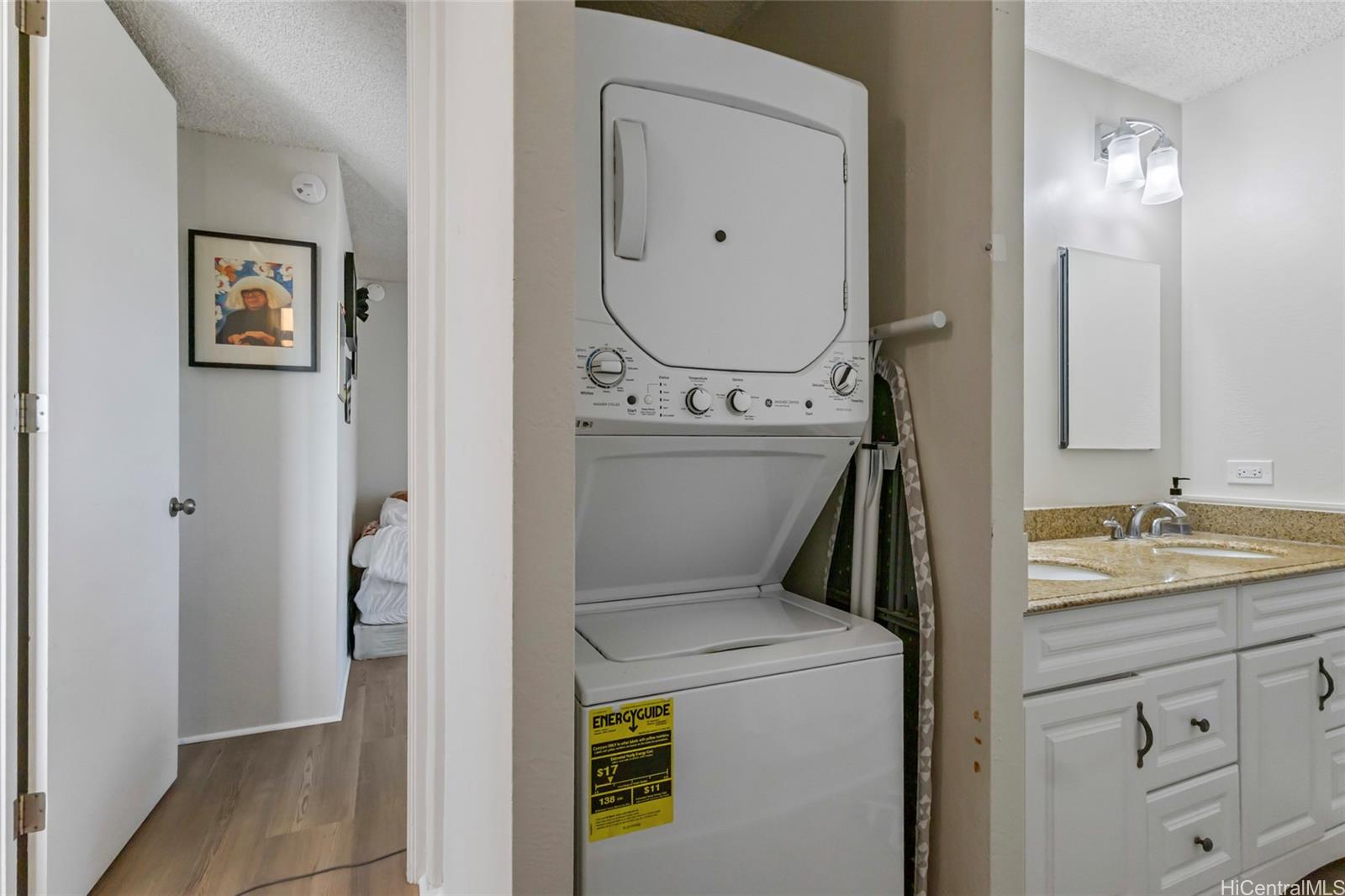 Pearl 1 condo # 17A, Aiea, Hawaii - photo 10 of 19