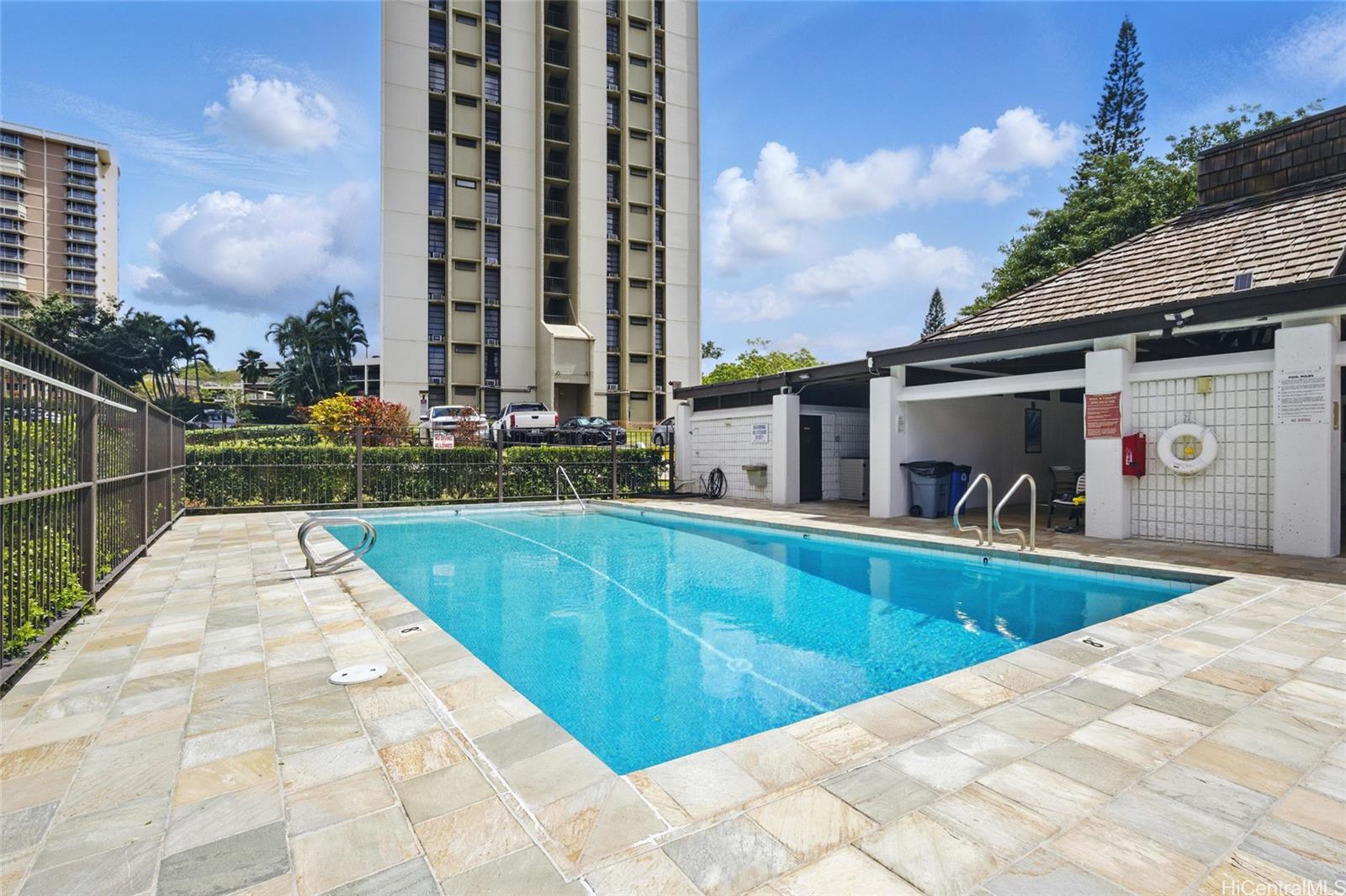 Pearl 1 condo # 18A, Aiea, Hawaii - photo 17 of 20