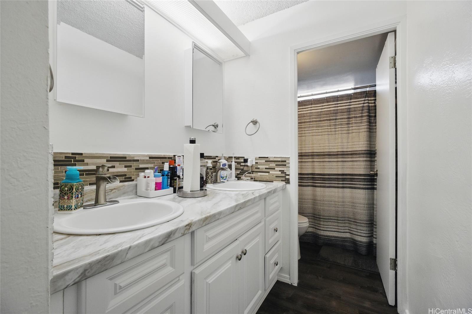 Pearl 1 condo # 18A, Aiea, Hawaii - photo 12 of 20