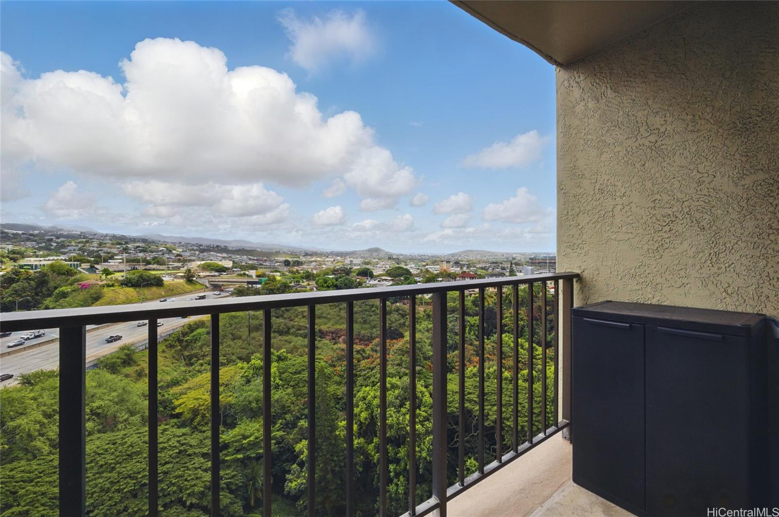 Pearl 1 condo # 18A, Aiea, Hawaii - photo 18 of 20