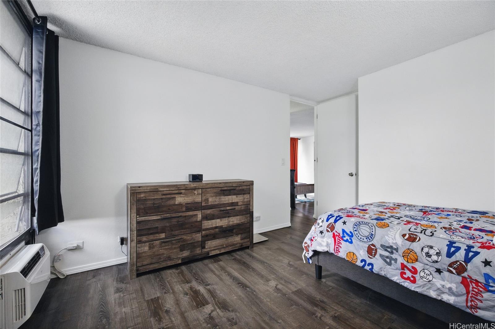 Pearl 1 condo # 18A, Aiea, Hawaii - photo 4 of 20