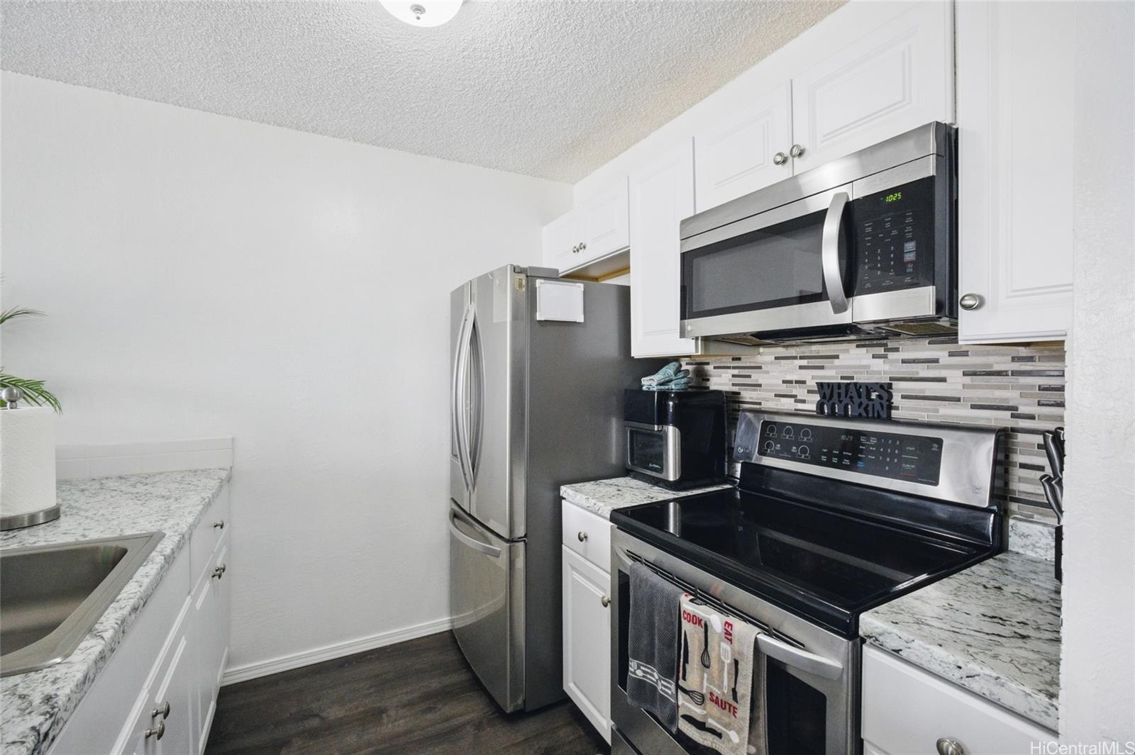 Pearl 1 condo # 18A, Aiea, Hawaii - photo 9 of 20