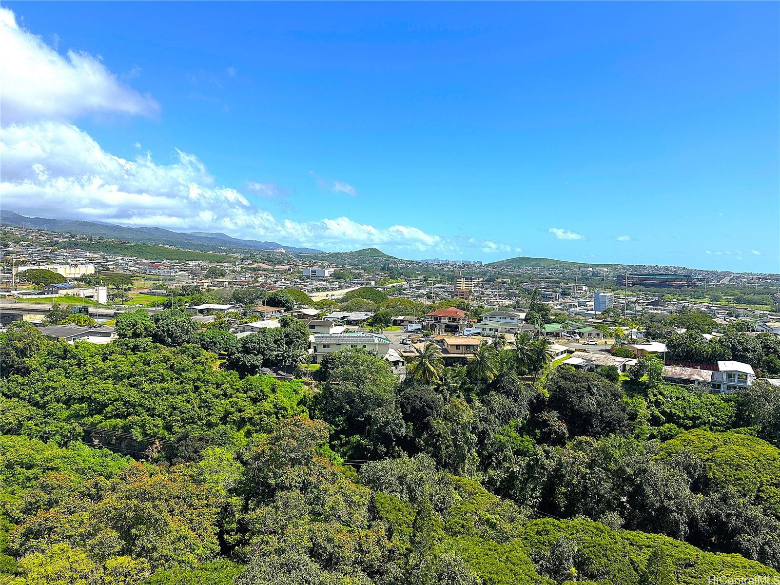 Pearl 1 condo # 20F, Aiea, Hawaii - photo 2 of 25
