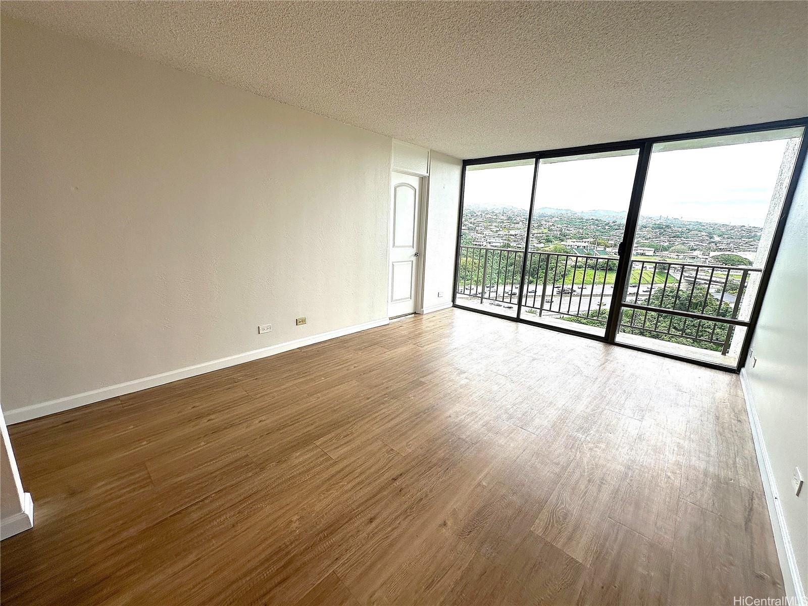 Pearl 1 condo # 20F, Aiea, Hawaii - photo 11 of 25