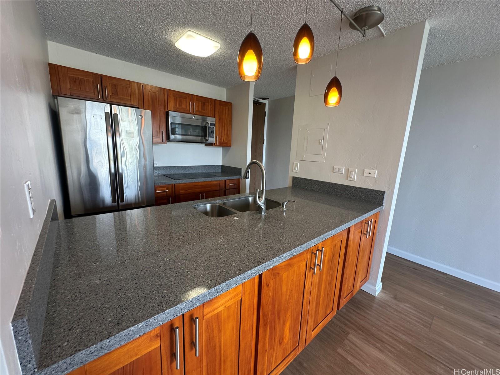 Pearl 1 condo # 20F, Aiea, Hawaii - photo 14 of 25