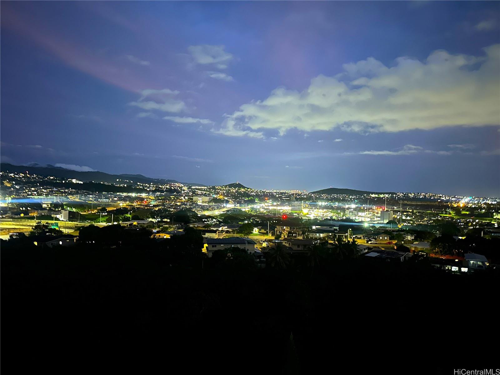 Pearl 1 condo # 20F, Aiea, Hawaii - photo 6 of 25