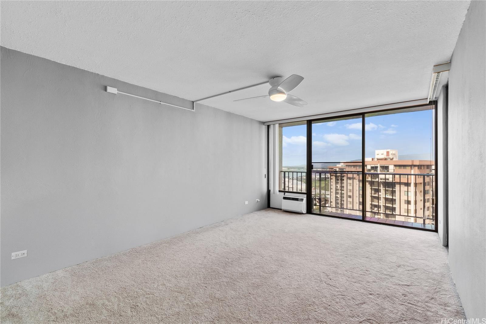 Pearl 1 condo # 22M, Aiea, Hawaii - photo 2 of 16