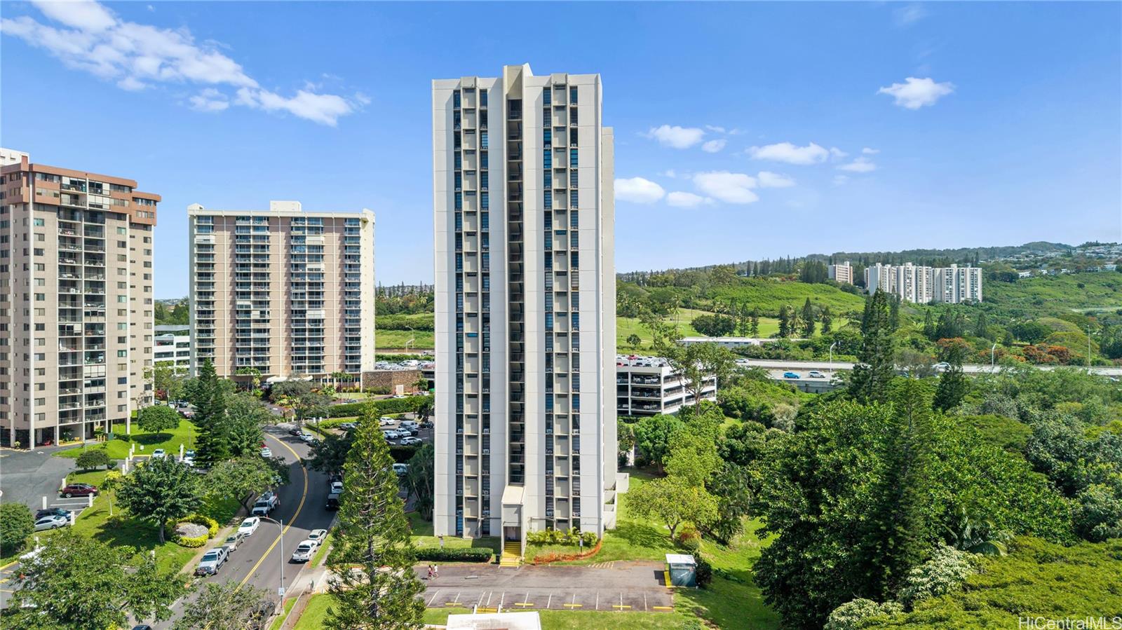 Pearl 1 condo # 22M, Aiea, Hawaii - photo 15 of 16