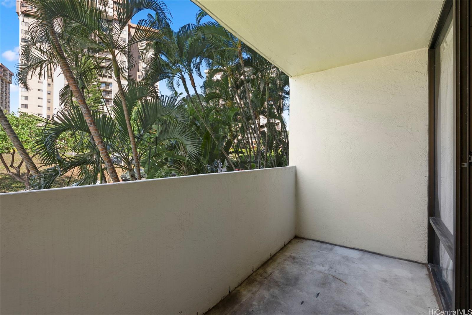 Pearl 1 condo # 2H, Aiea, Hawaii - photo 8 of 23