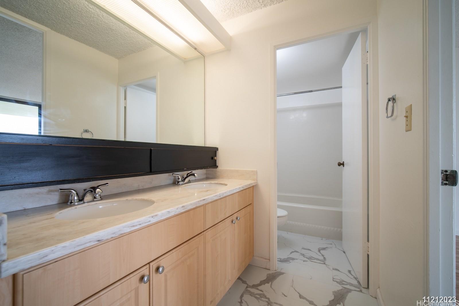 98-500 Koauka Loop Aiea - Rental - photo 16 of 25