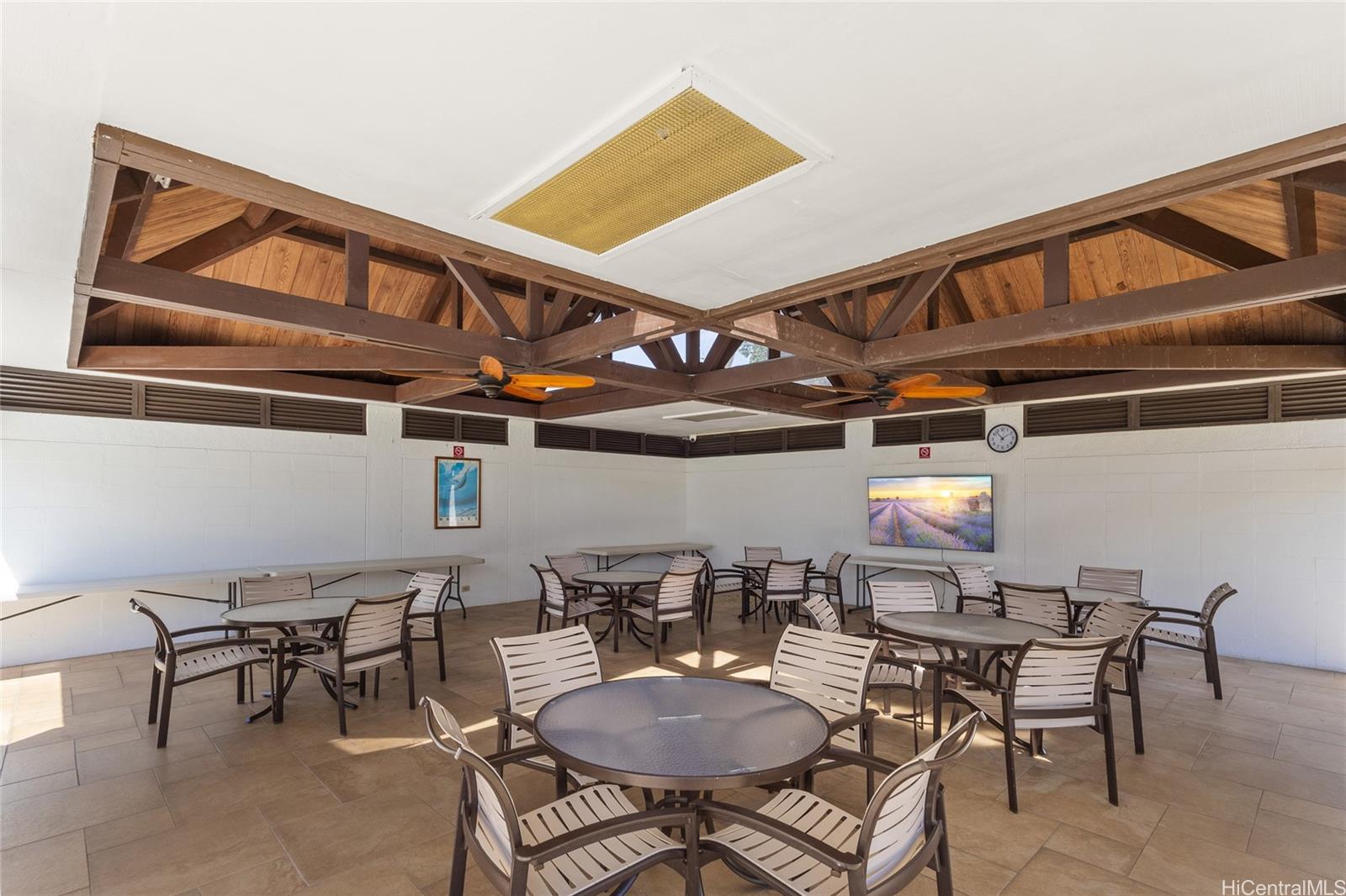 Pearl 1 condo # 6H, Aiea, Hawaii - photo 9 of 10