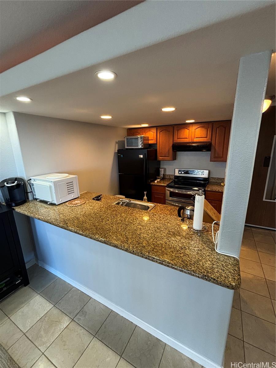 98-500 Koauka Loop Aiea - Rental - photo 2 of 14