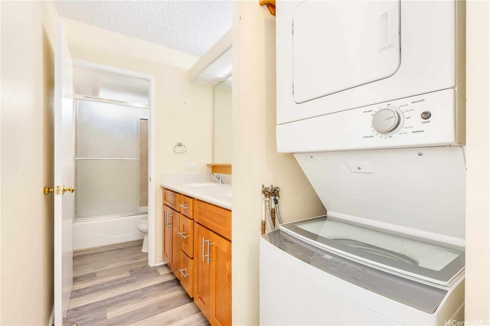 Pearl 1 condo # 7G, Aiea, Hawaii - photo 14 of 25