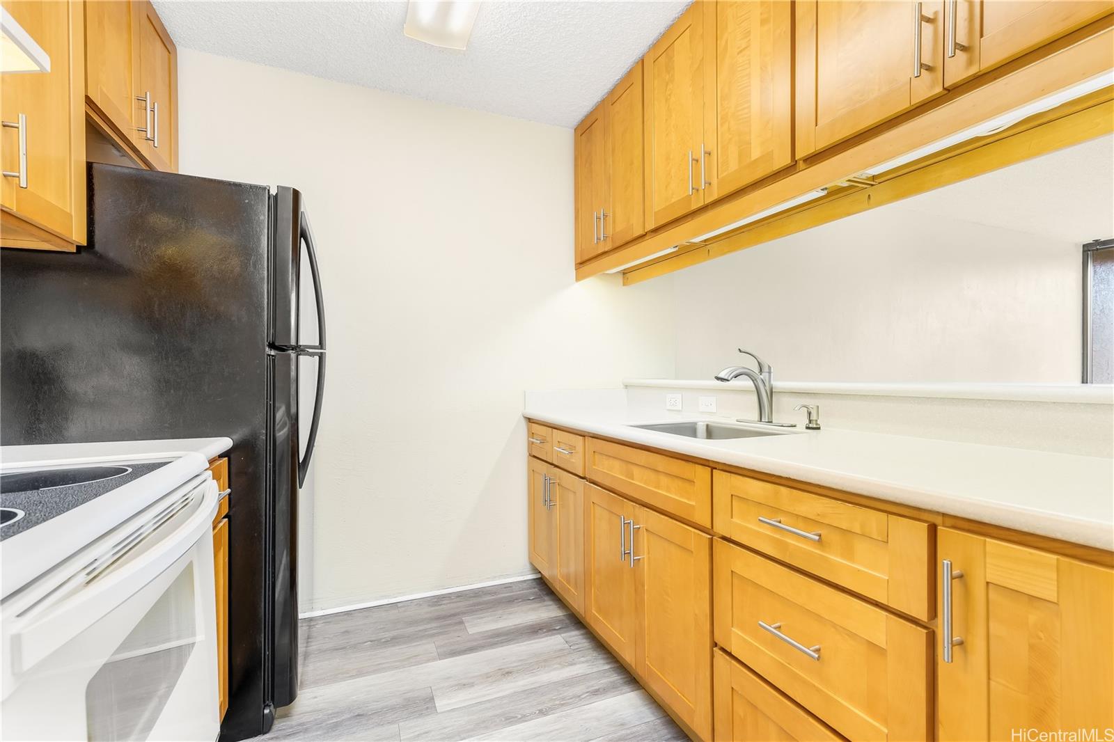 Pearl 1 condo # 7G, Aiea, Hawaii - photo 5 of 25