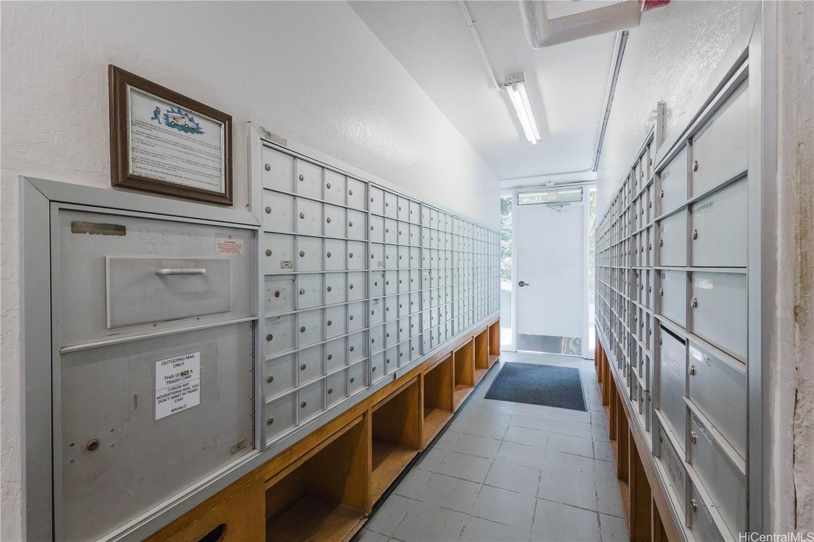 Pearl 1 condo # 7M, Aiea, Hawaii - photo 23 of 25