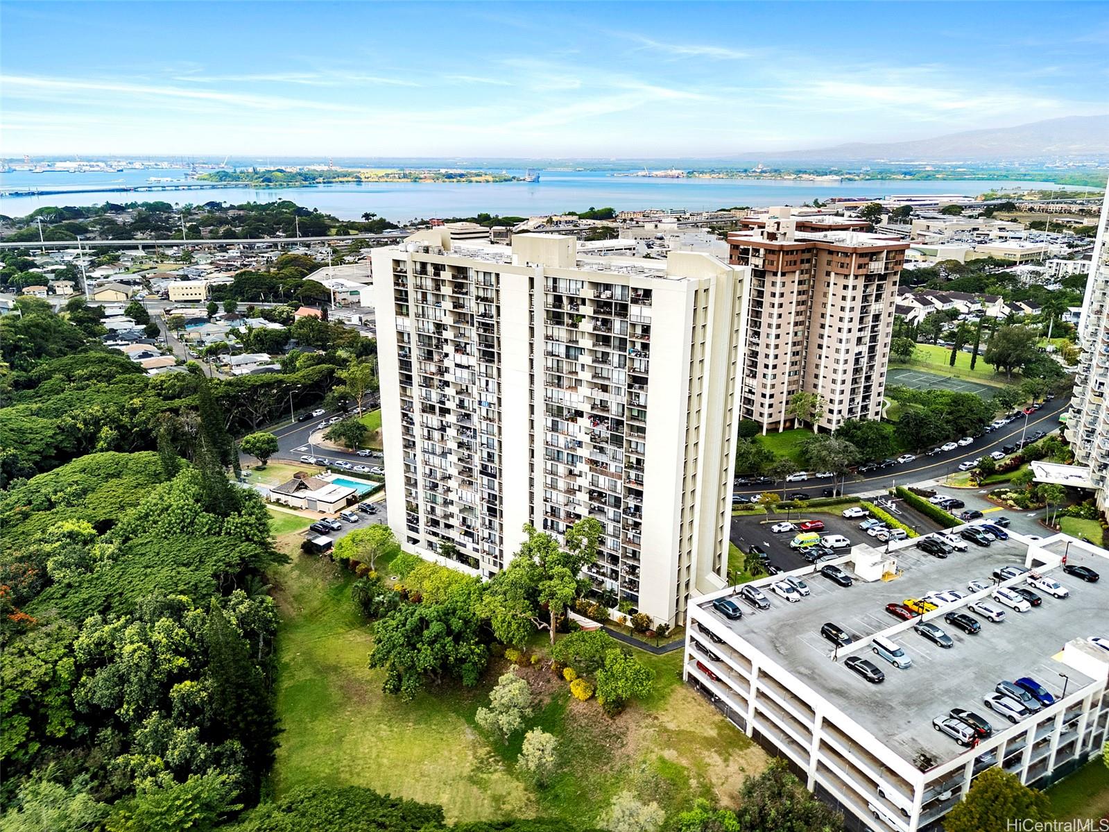 Pearl 1 condo # 7N, Aiea, Hawaii - photo 21 of 23