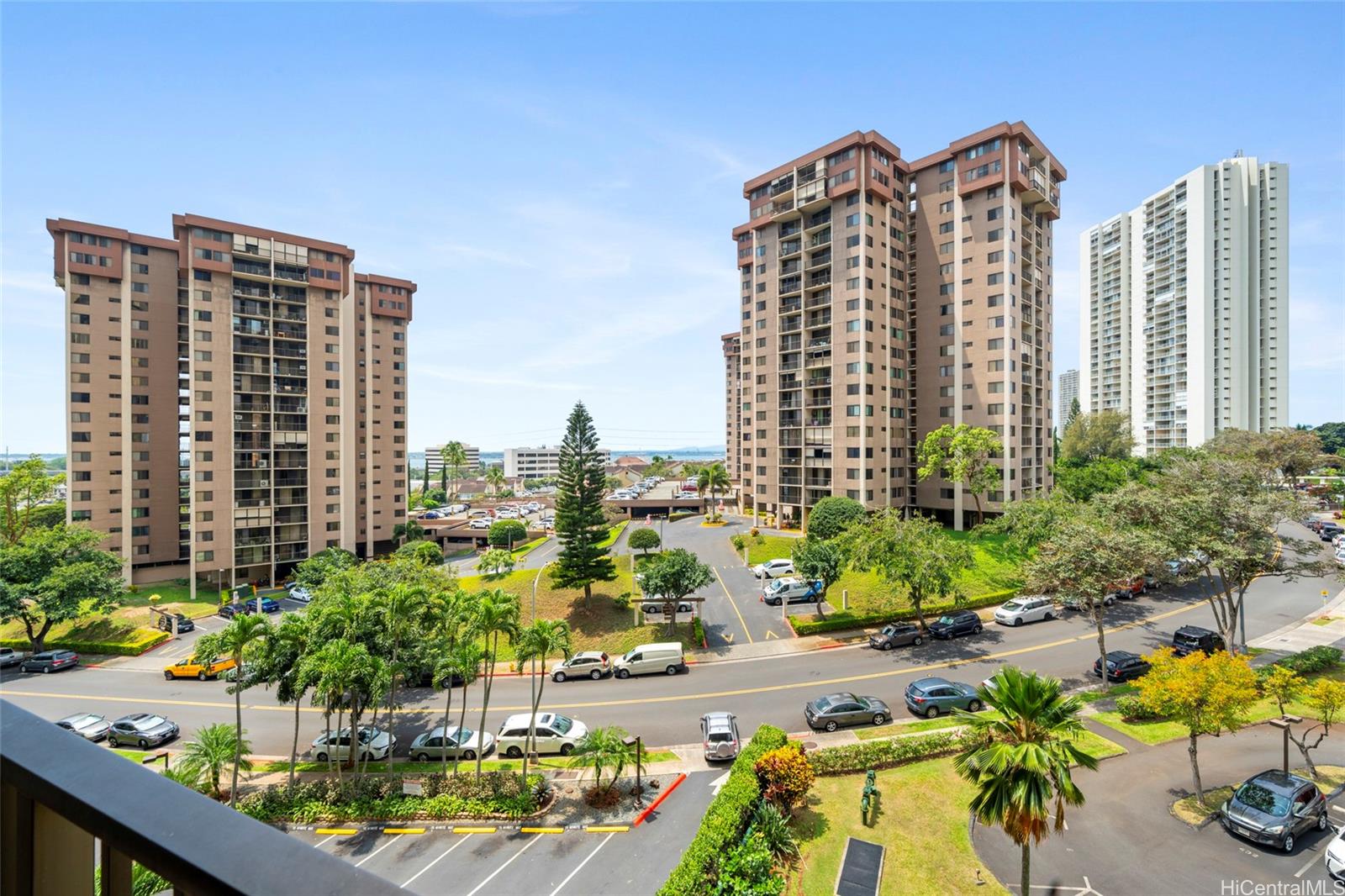Pearl 1 condo # 7N, Aiea, Hawaii - photo 22 of 23