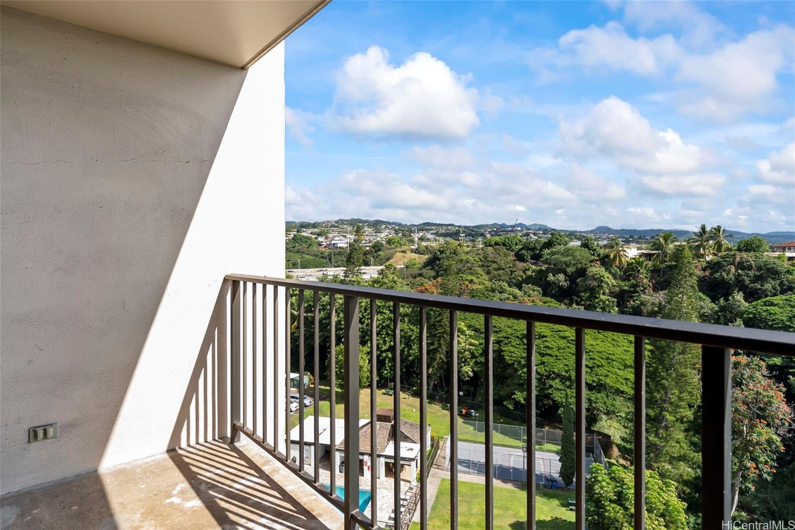 PARK AT PEARLRIDGE condo # A1006, Aiea, Hawaii - photo 10 of 25