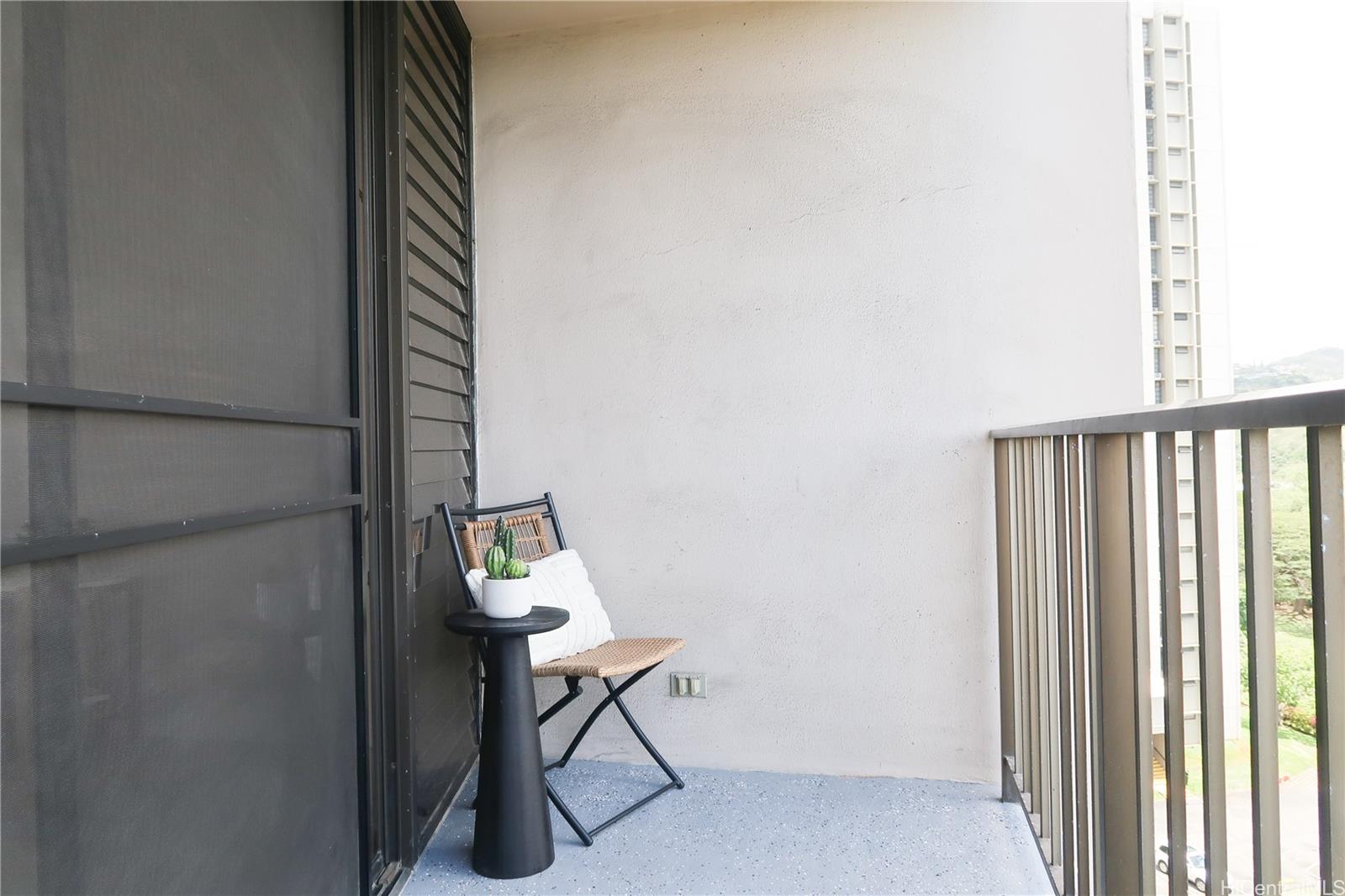 Park At Pearlridge condo # A1006, Aiea, Hawaii - photo 17 of 25