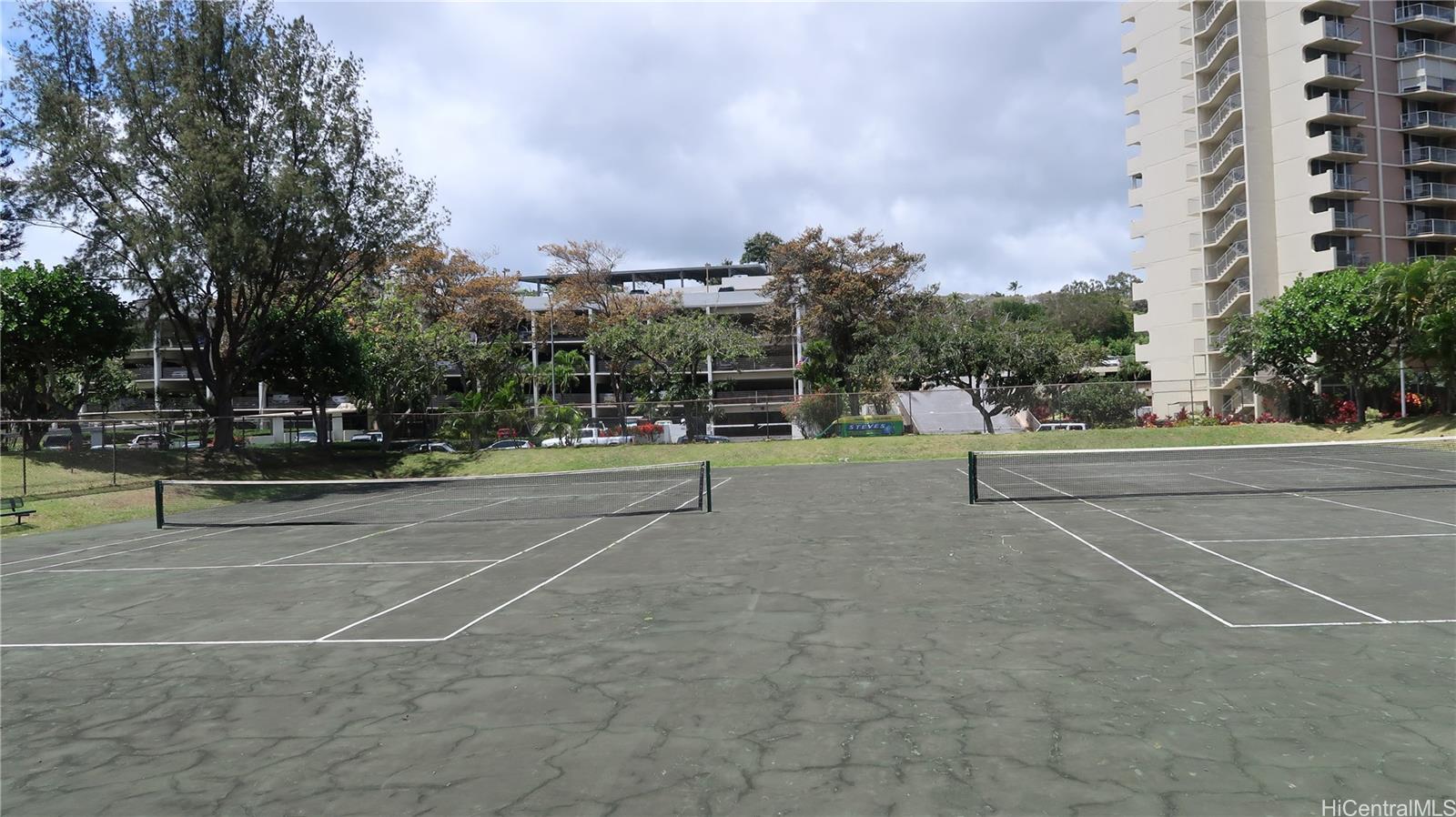 Park At Pearlridge condo # A1006, Aiea, Hawaii - photo 22 of 25