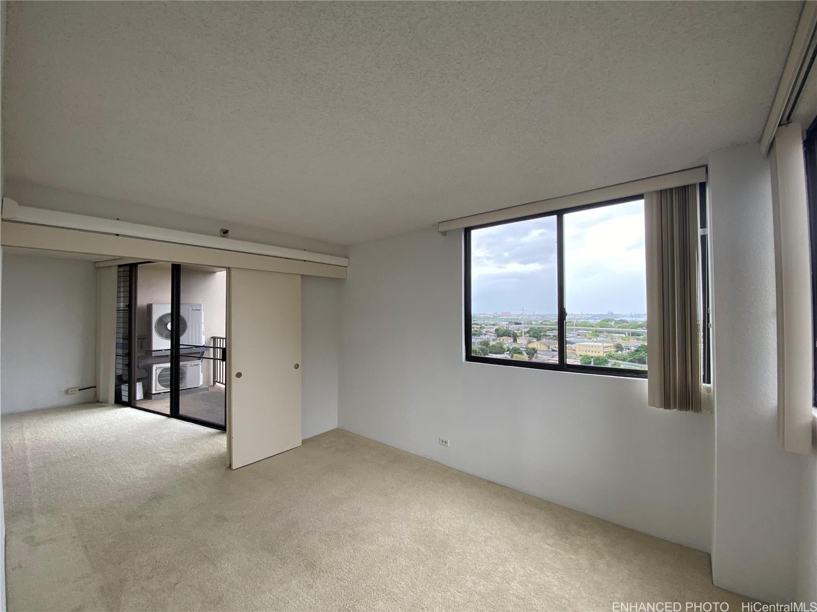 Park At Pearlridge condo # A1008, Aiea, Hawaii - photo 10 of 25