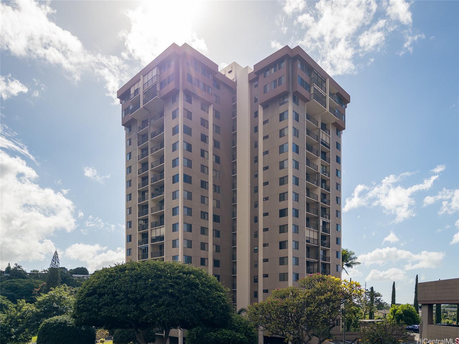 Park At Pearlridge condo # A1305, Aiea, Hawaii - photo 18 of 25