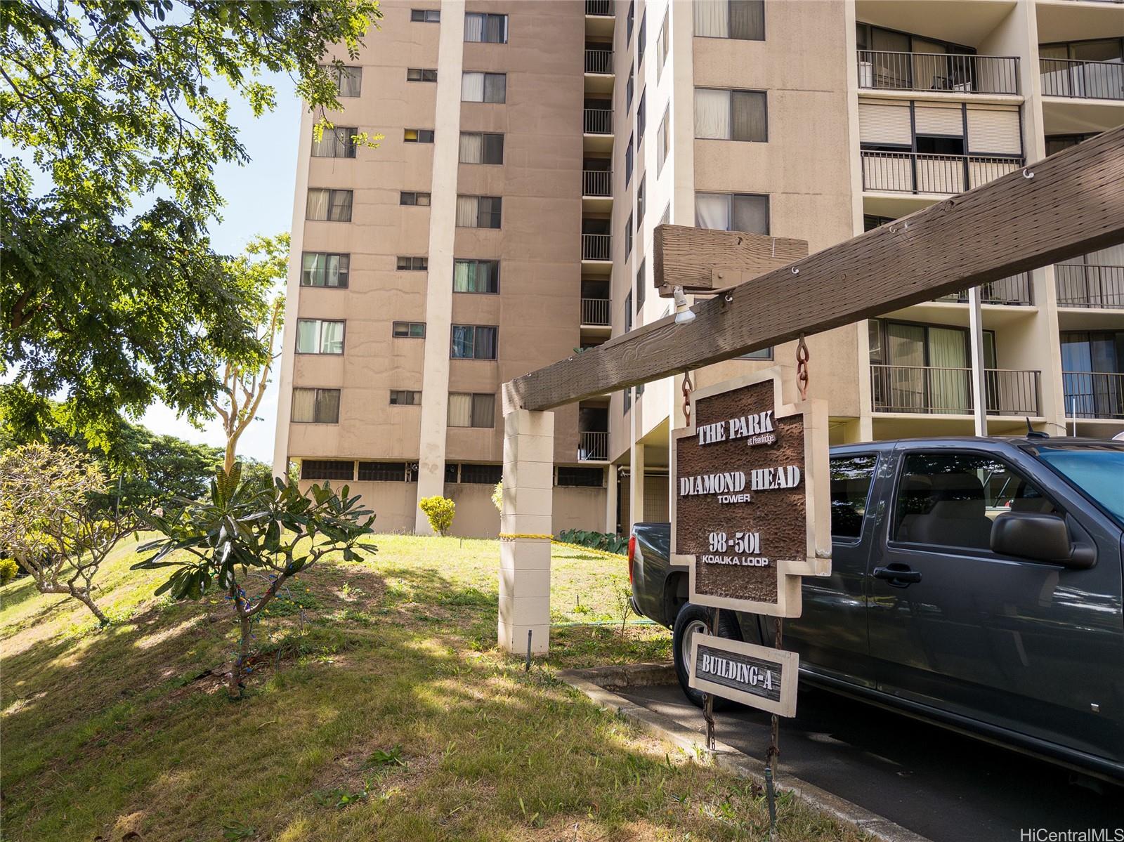 Park At Pearlridge condo # A1305, Aiea, Hawaii - photo 19 of 25