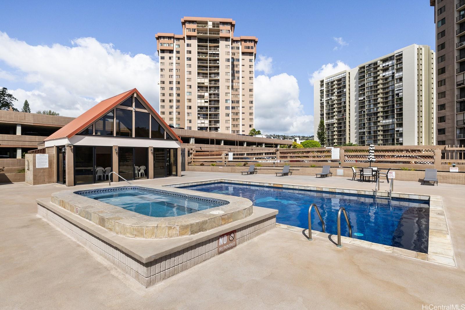 Park at Pearlridge condo # A603, Aiea, Hawaii - photo 18 of 25