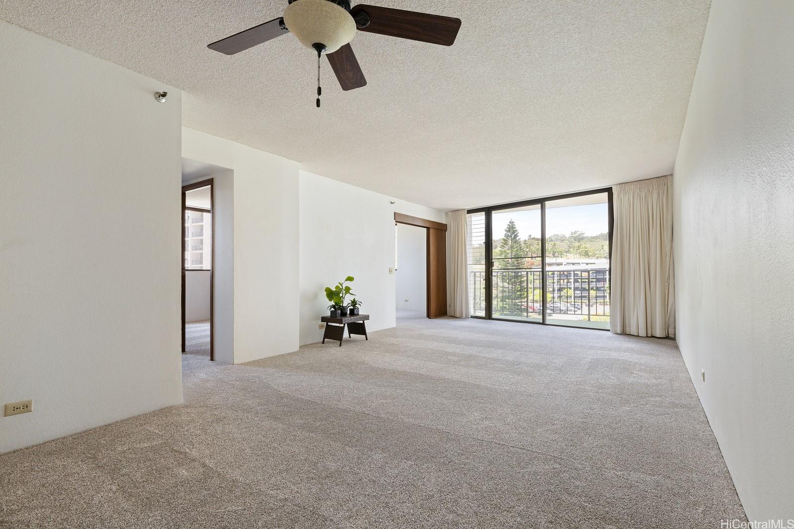 Park at Pearlridge condo # A603, Aiea, Hawaii - photo 6 of 25