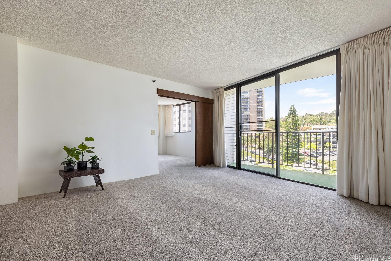 Park at Pearlridge condo # A603, Aiea, Hawaii - photo 7 of 25