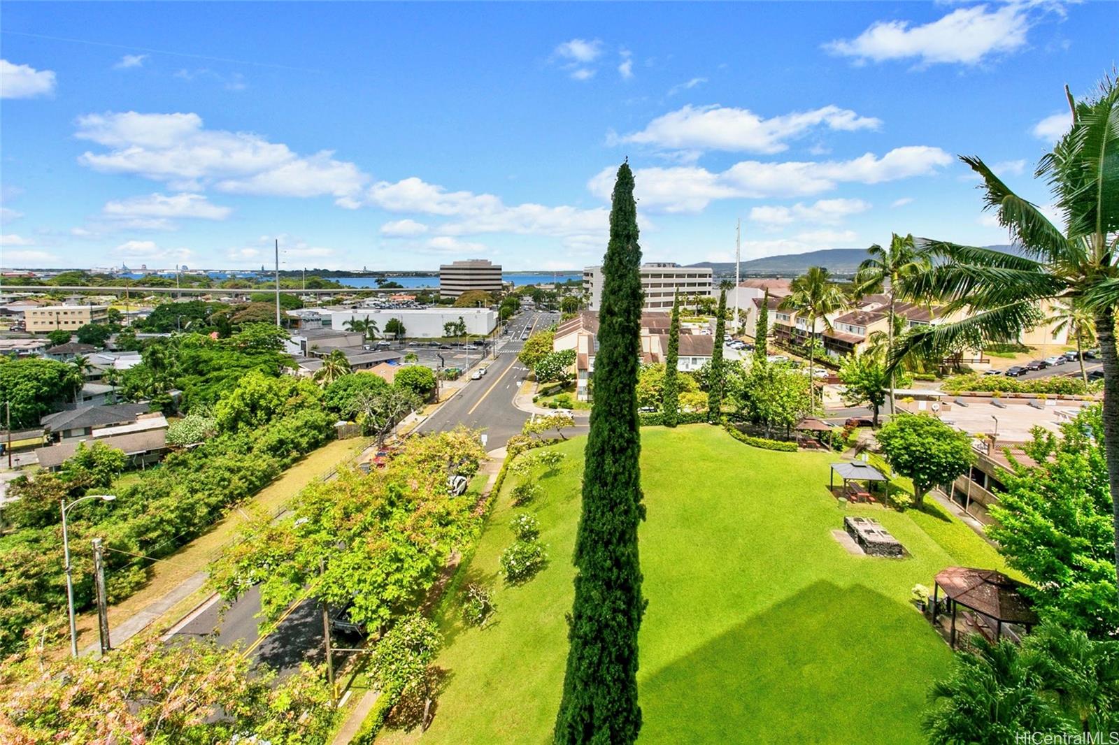 Park At Pearlridge condo # A707, Aiea, Hawaii - photo 4 of 25