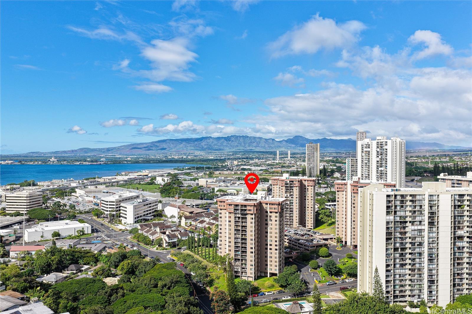 Park At Pearlridge condo # A808, Aiea, Hawaii - photo 3 of 25