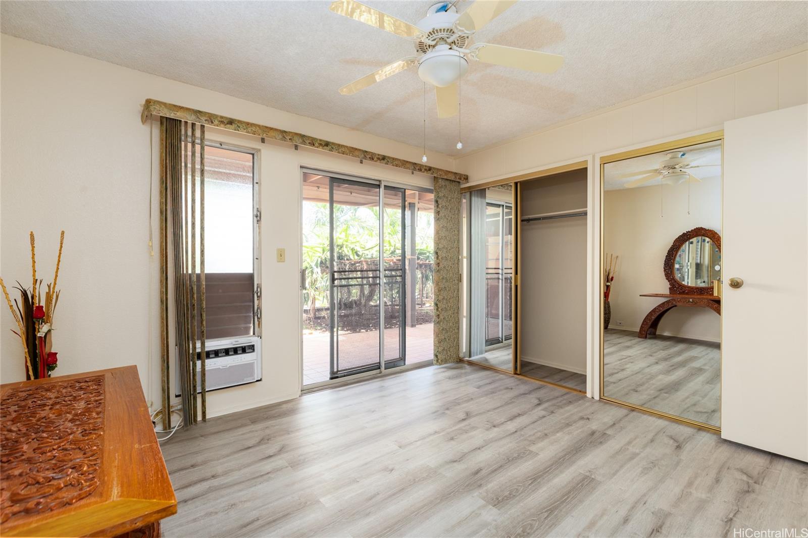 98-520  Lulu Street Newtown, PearlCity home - photo 11 of 25