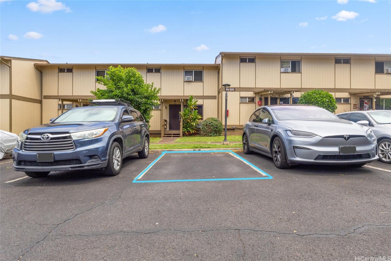 98-525 Kamahao Place townhouse # 27, Pearl City, Hawaii - photo 18 of 23
