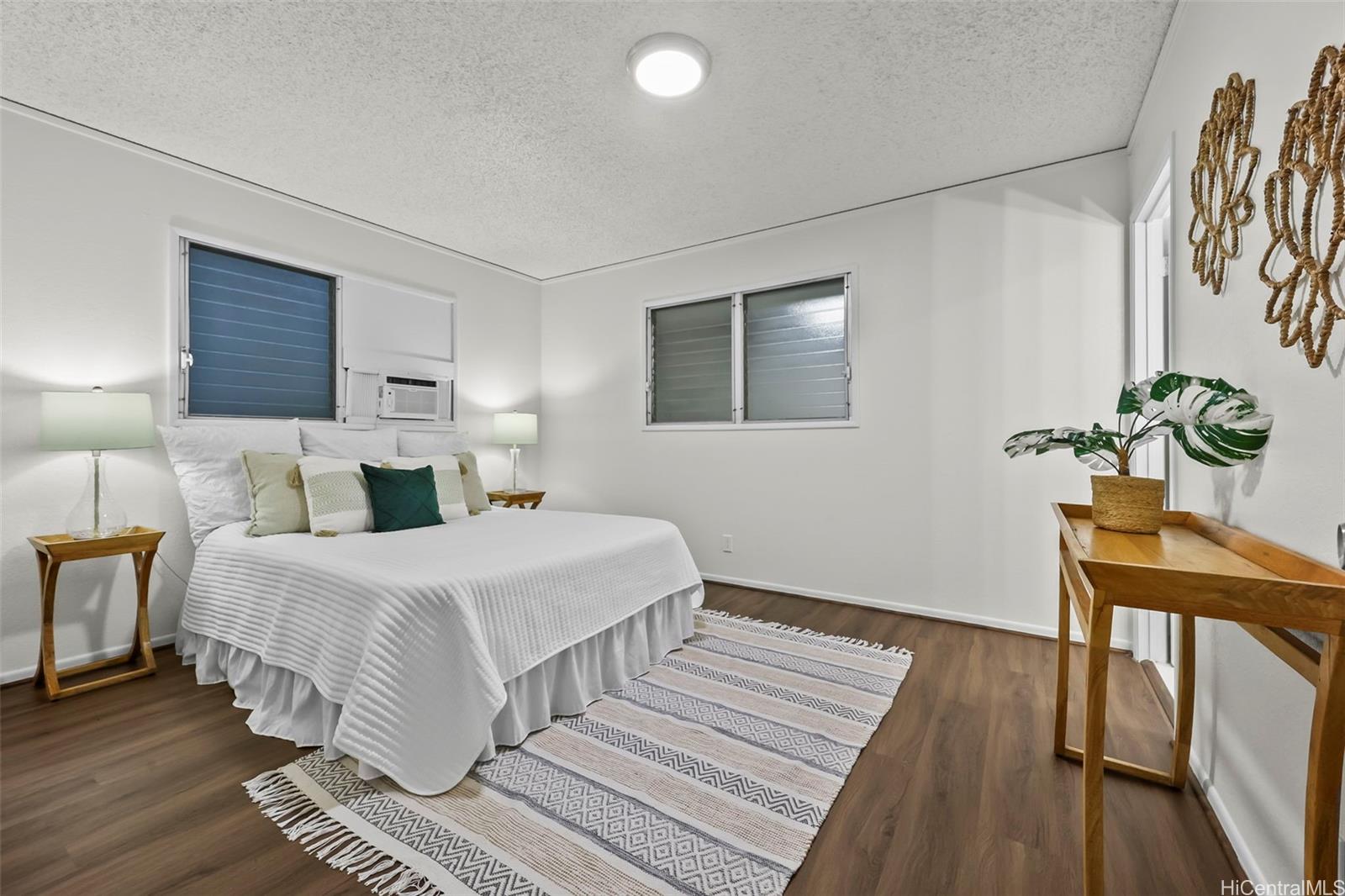 98-555  Hoohulili Street Waiau, PearlCity home - photo 18 of 23